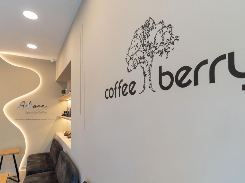 Ανακαίνιση καταστήματος Coffee Berry στην Νέα Φιλαδέλφεια
