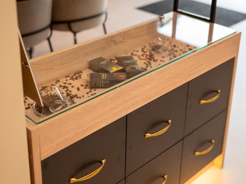 Ανακαίνιση καταστήματος Coffee Berry στην Νέα Φιλαδέλφεια