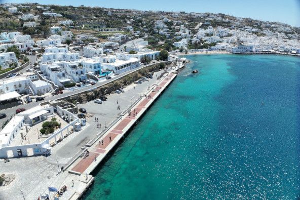 Έργο πνοής, ποιοτικής και αισθητικής αναβάθμισης του παλαιού Λιμανιού Μυκόνου και της πρόσβασης όλων των επισκεπτών του νησιού προς τη Χώρα